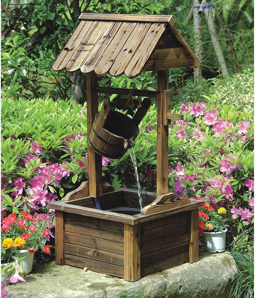 Wooden Wishing Well Fountain Wood Rust