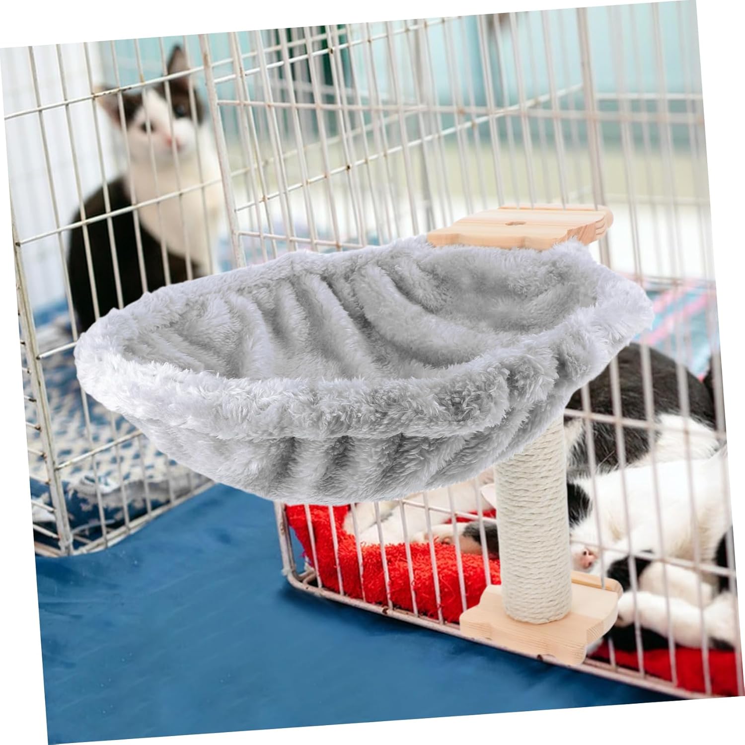 1 Set Spoon Shape Soft Cat Tree Bed Hammock for Indoor Cats Stylish Fluffy Design Easy to Relaxation Spot