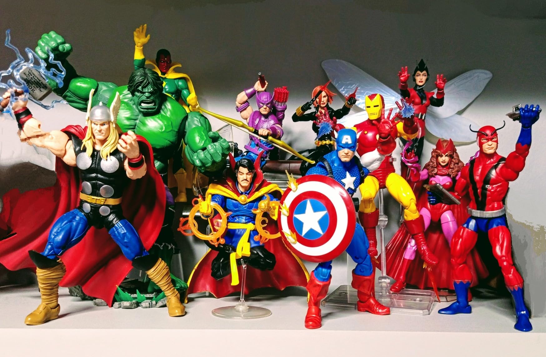 Marvel Hasbro Legends Series, Figurine de Collection de 15 cm Hawkeye