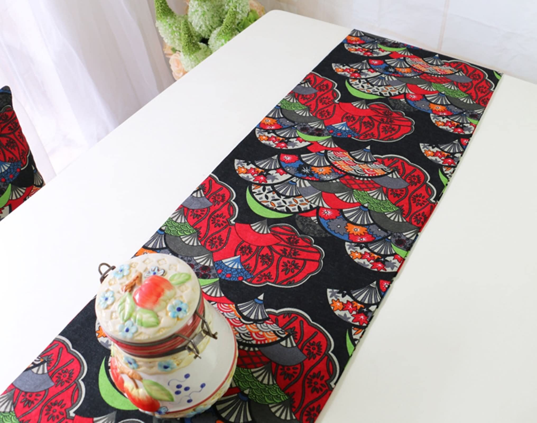 Mantel Camino de Mesa, Centro de Mesa Decorativo Salon Abanico de Flores de Estilo Étnico con Borlas Rojo Sabana de Algodon 32x200CM