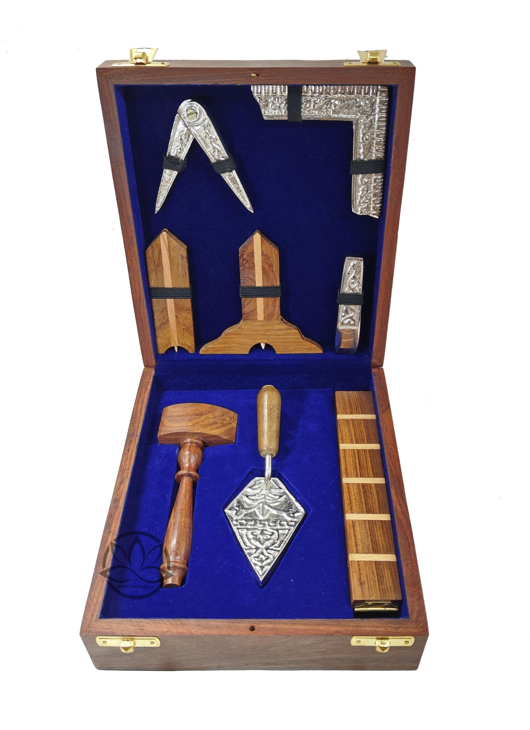 Outils de maçonnerie pour restaurer vos murs en pierre et rénover votre maison