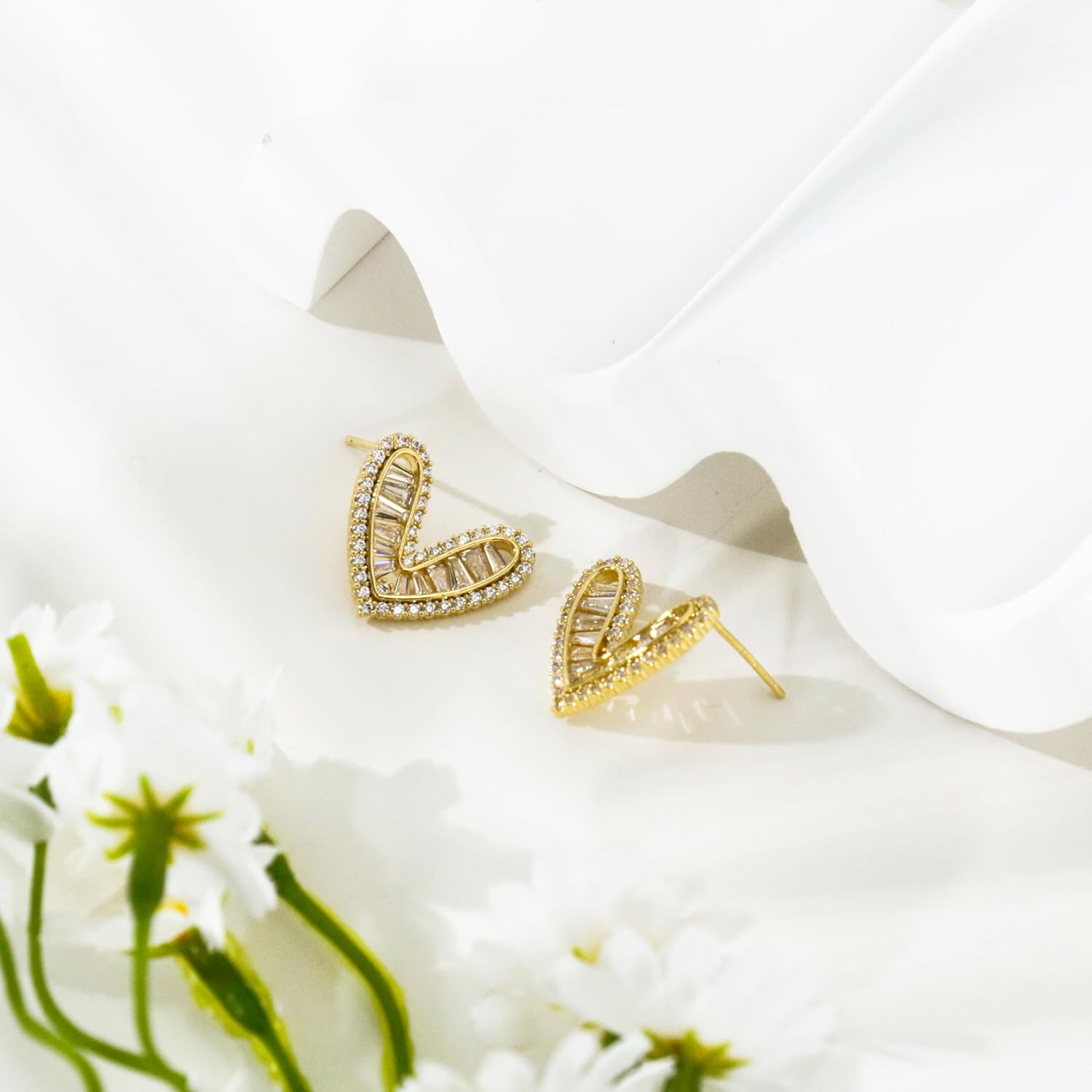 14K Gold-Plated Cubic Zirconia Heart-Shaped Earrings - Love element, S925 Silver Ear Needles, Women's Valentine's Day Jewelry, Suitable for Daily and Party Wear - Image 4