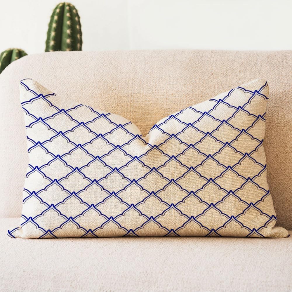 Winter Decorative Throw Pillow Covers 12x20 Blue Ceramic Thai Pattern Benjarong Graphic Abstract Ocean Asian China Chinese Classic Earthenware Pillow Cover Soft Linen Pillow Covers for Home Decor