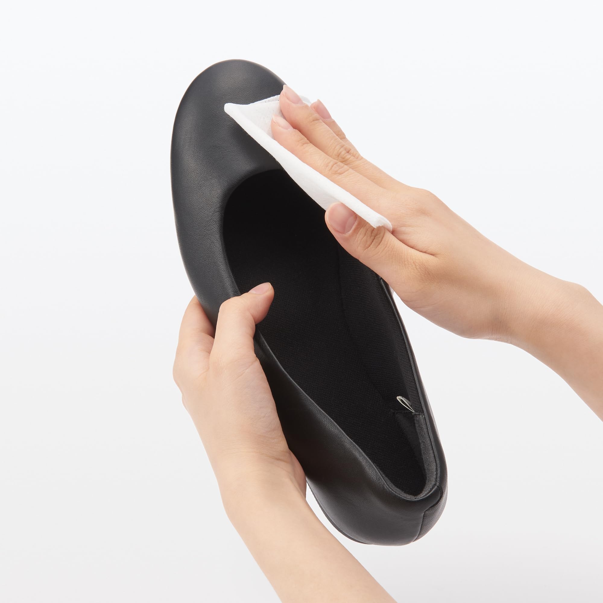 Amazon.co.jp: 無印良品 携帯用くつみがきシート 200×200mm 44171691