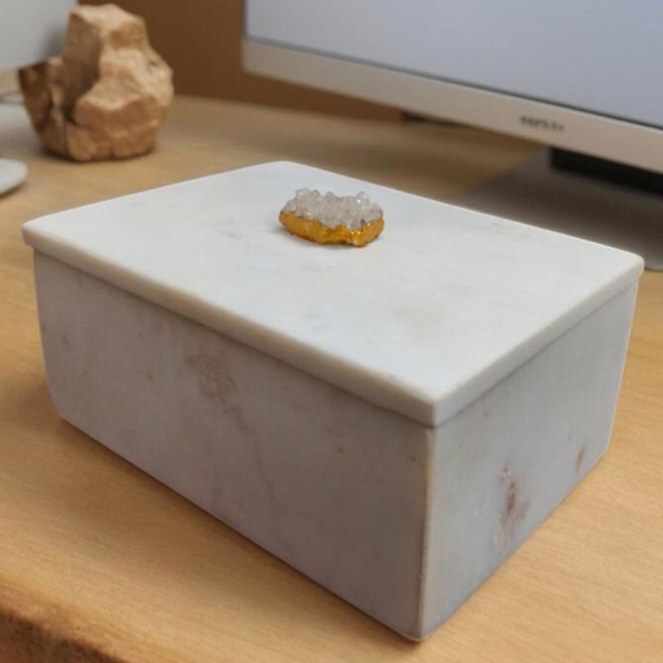 Boîte à bijoux en marbre blanc protégez vos bagues de la poussière