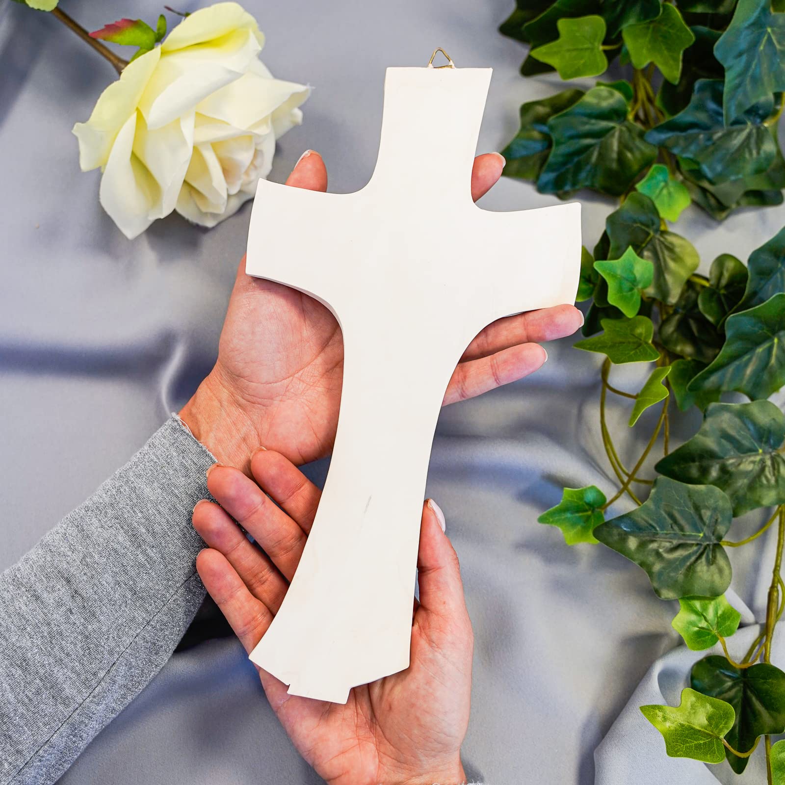 HOLY FAMILY Crucifijo Cruz resina y polvo de mármol Jesús Sagrada Familia de pared 30 cm/En clave moderna | Único en su género | Producto artesanal Made in Italy