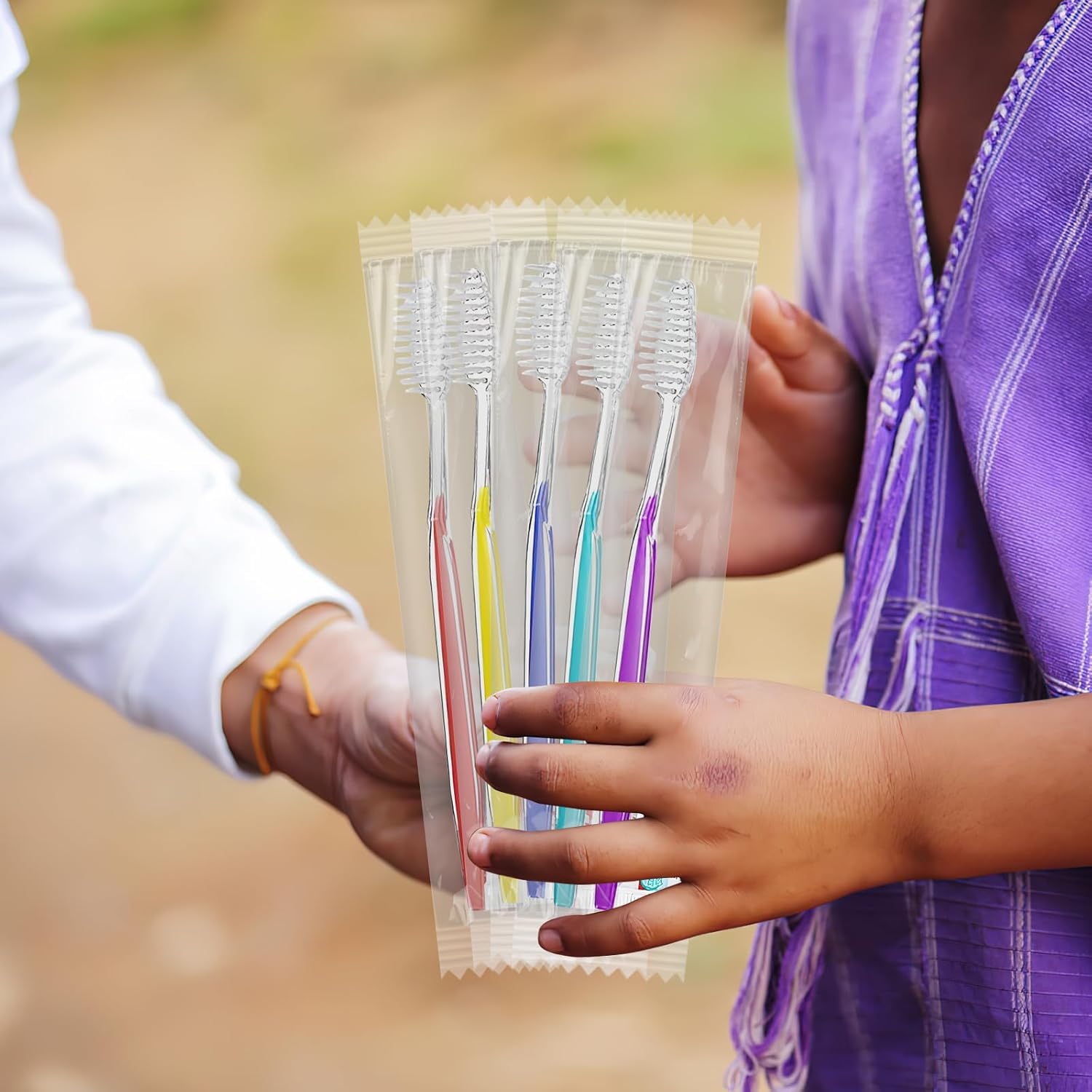 Lote de 500 cepillos de dientes con pasta de dientes, empaquetados individualmente, para personas sin hogar, viajes, hotel, camping y escuela