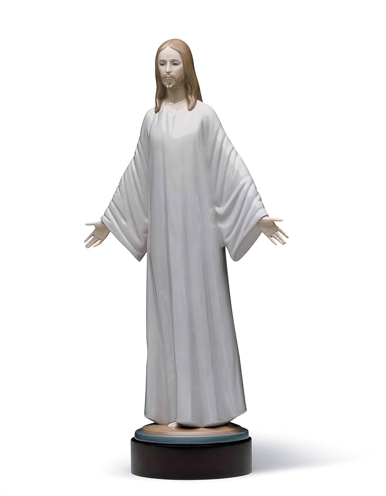 Amazon.com: LLADRÓ Jesus Figurine. Porcelain Christ Figure