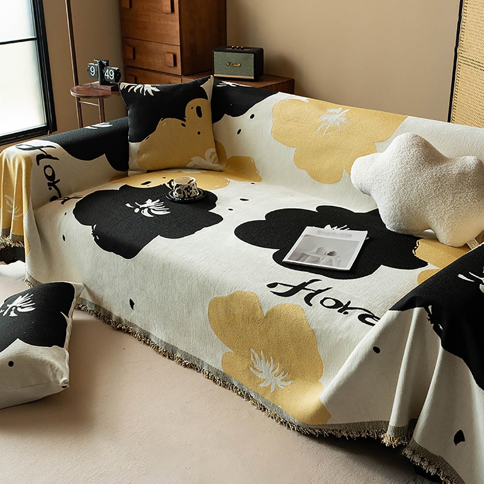 Housse de canapé lavable en chenille jaune 180x130cm avec pompons pour fauteuil inclinable