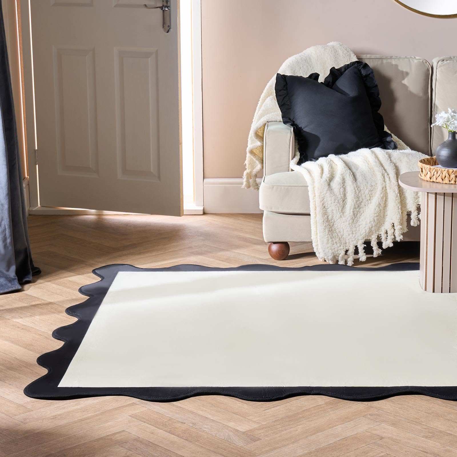 OHS Rugs Living Room Large 160x230, Scallop Edge Rugs for Bedroom Home Lounge Decorations Super Soft Modern Bedroom Rug Non Slip Low Pile Area Rug Floor Carpet, Black/White