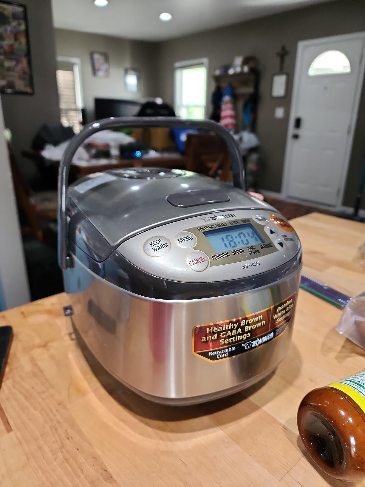 新品 Zojirushi Rice Cooker NS-LLH05 象印3合炊き