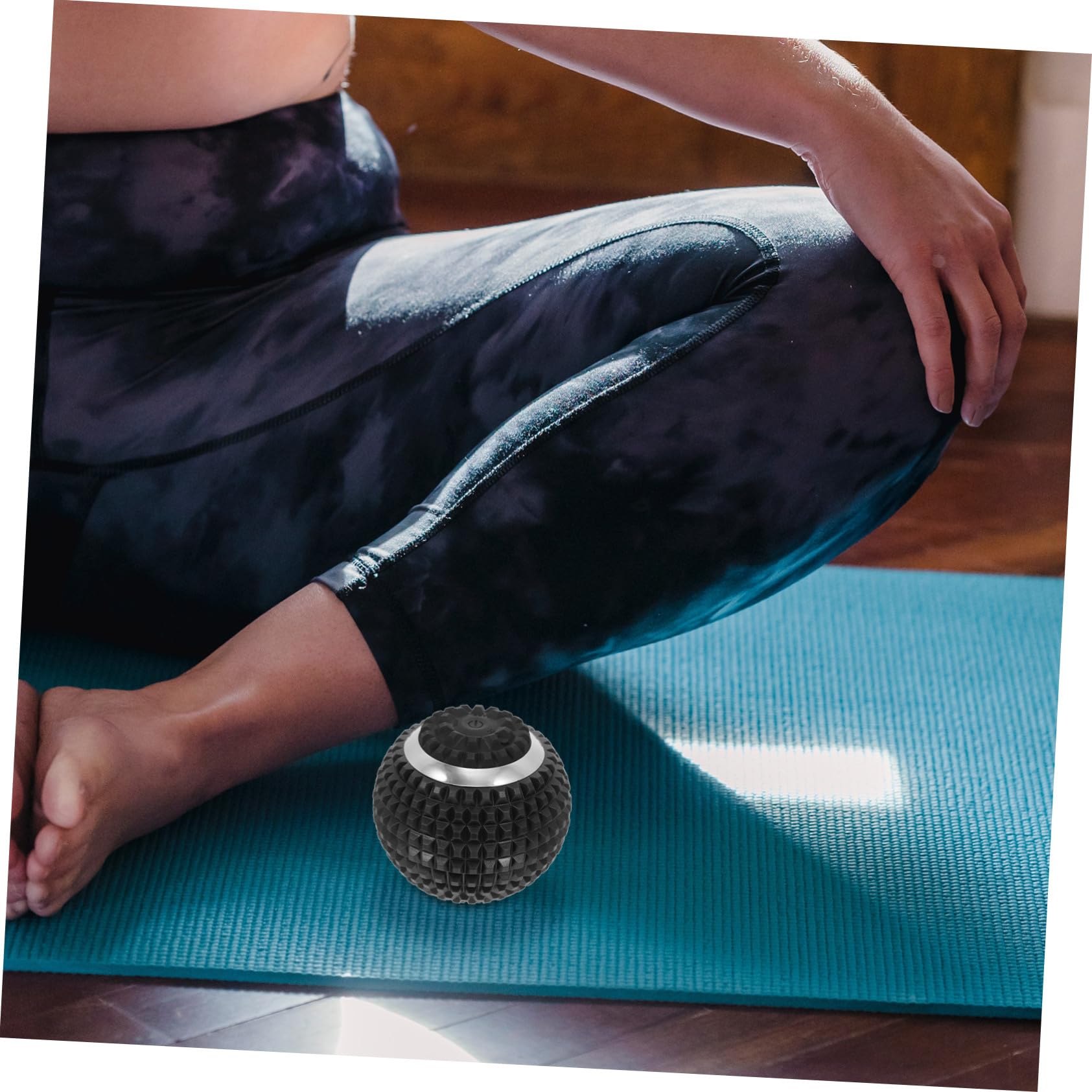Bola de Masaje Eléctrica para Pies y Músculos Negro Abs | Cuatro Configuraciones, Ayuda a Relajar la Fascia Plantar, Uso en Camping y Viajes
