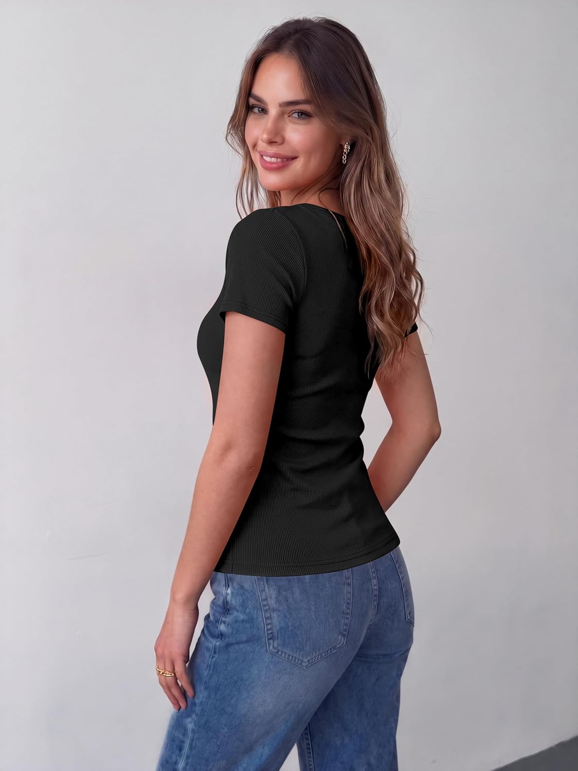 Zeagoo Womens Tops Short Sleeve Scoop Neck Shirts Ribbed Knit Fitted Basic Tees Casual Summer Work Clothes thumbnail