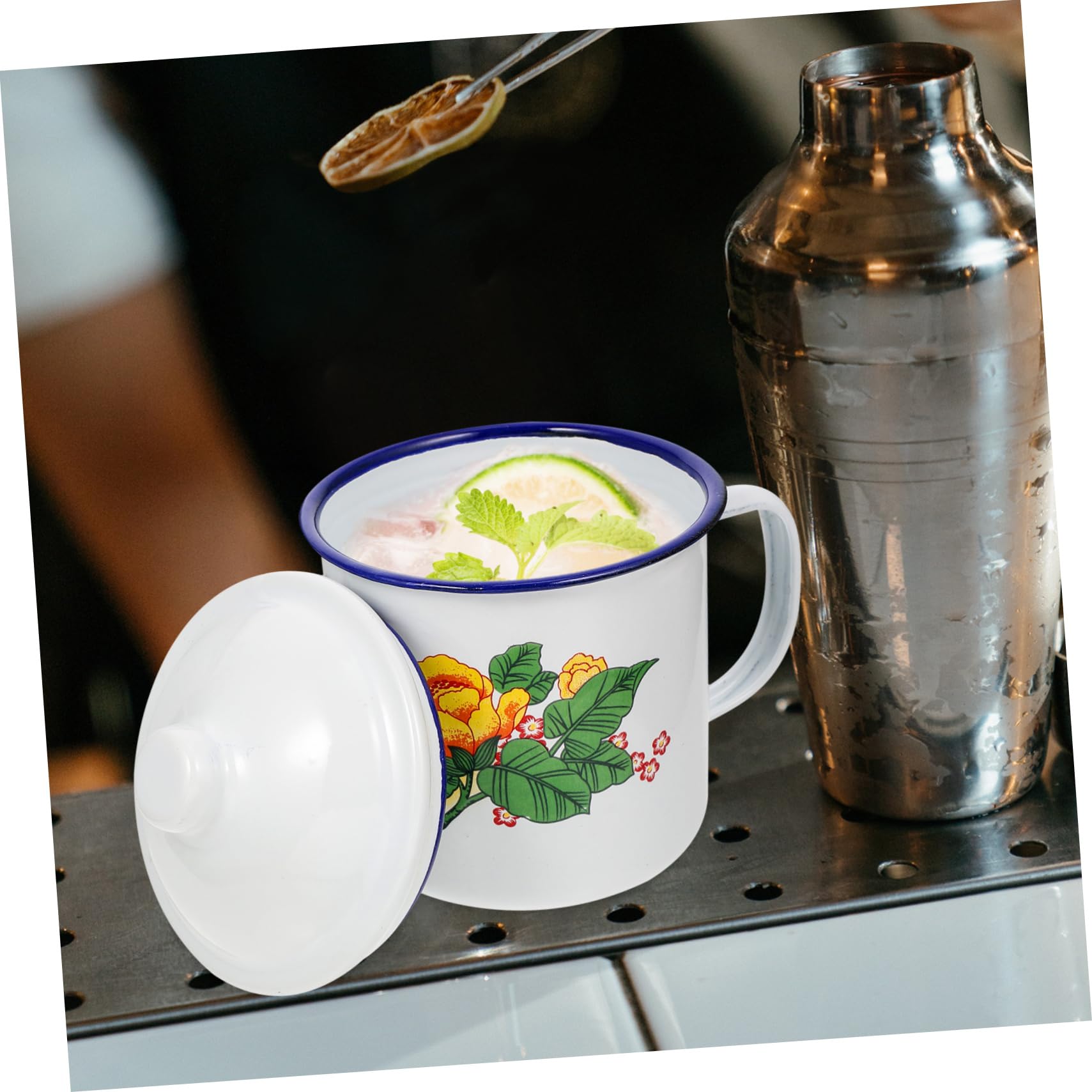 SOIMISS Tazza da Tè Retrò in Smalto 500ml Coperchio, Design Manico Isolante, Lavabile a Ampia Apertura, Set 2 Pezzi per Uso Domestico e Campeggio Stili multipli