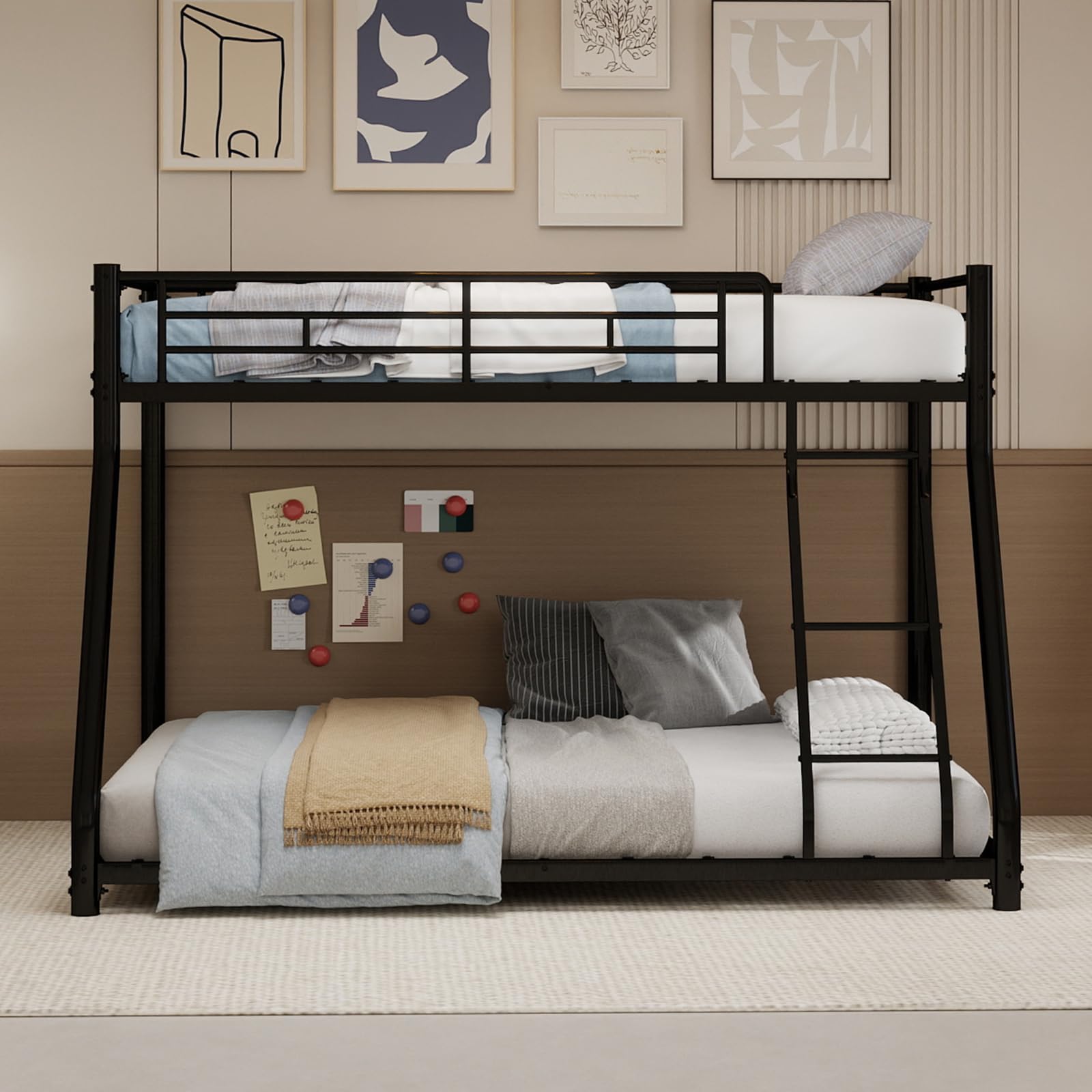 Zepneiy Litera con Superior Medida 90 x 190 cm e inferior Medida 140 x 190 cm, Cama entrepiso de 2 plazas con escalera y estructura de metal negro (sin colchón)