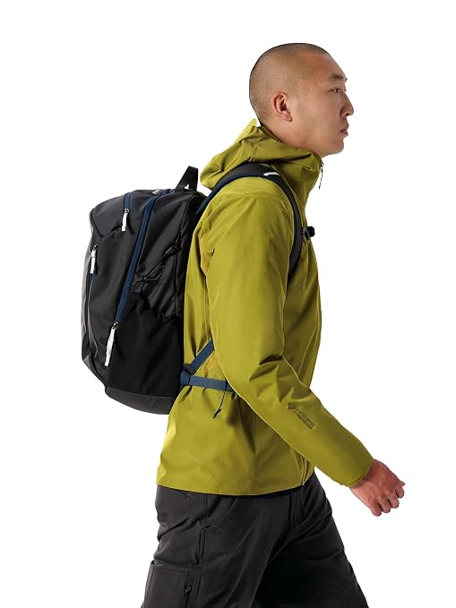 Buy Arc'teryx Mantis 26 Backpack Unisex | Highly Versatile 26L
