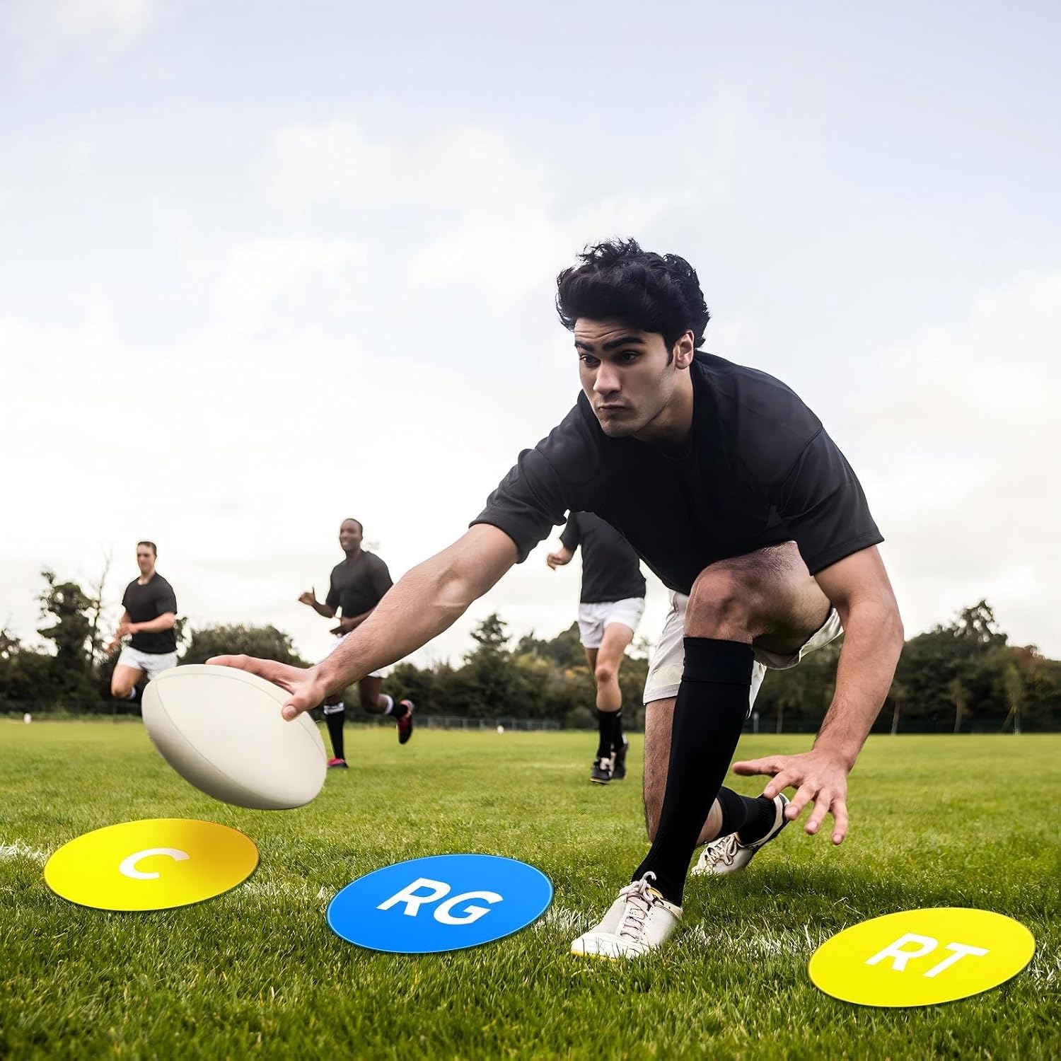 9 Pcs Football Lineman Spot Markers with Mesh Bag 9 Inch Non Slip Vinyl Poly Floor Agility Dots Flat Field Cones for Football Coaching Speed Agility Training Equipment