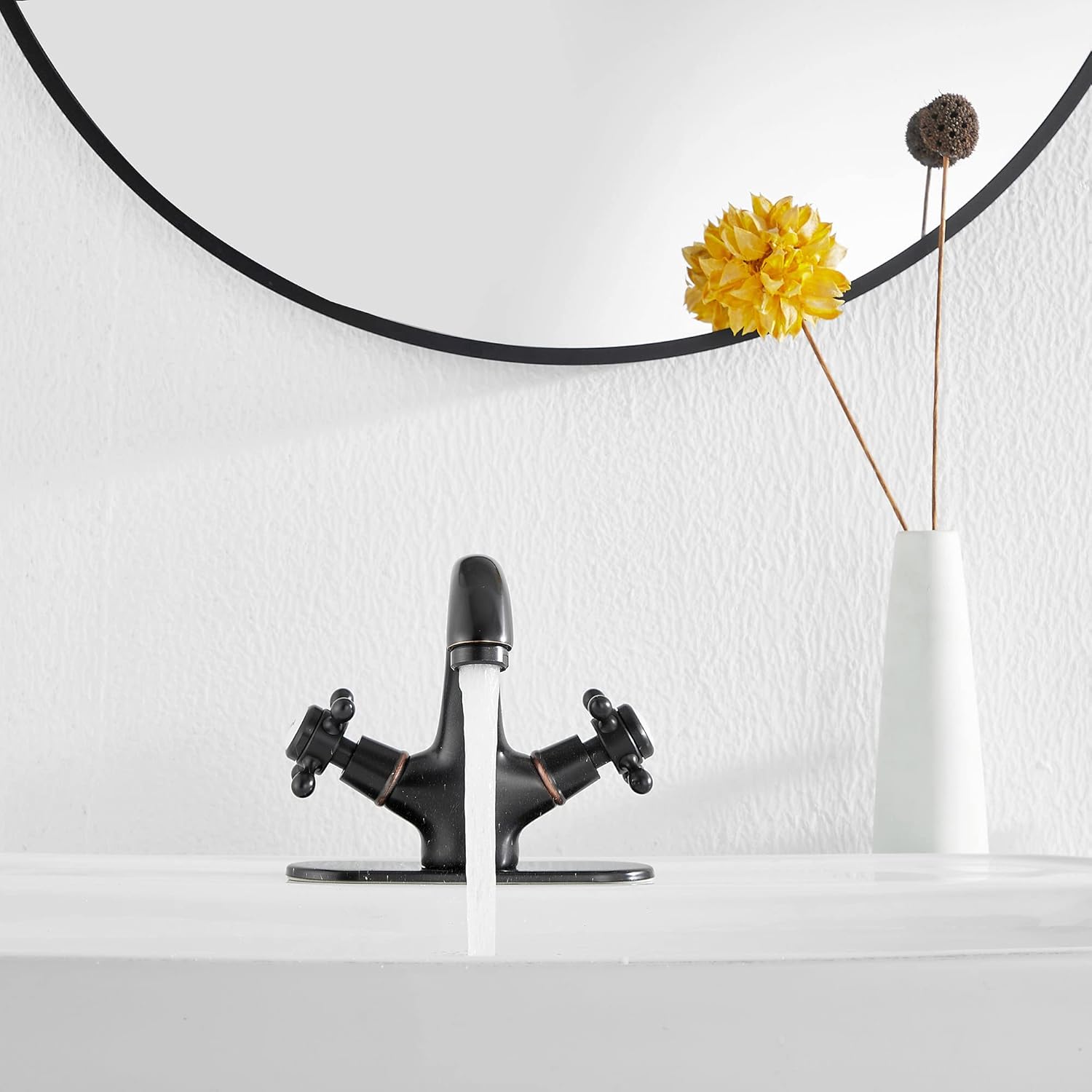 Bathroom Faucet Oil Rubbed Bronze GGStudy Bathroom Vanity Faucet Single Handle One Hole Bathroom Sink Faucet Basin with Cover Plate