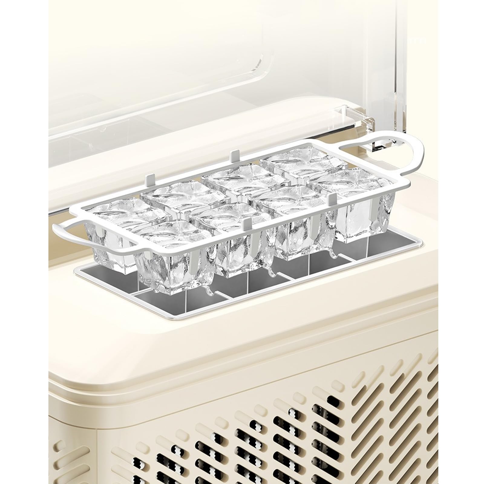 Mini Ice Maker,Prepara Hielo en 15-20 Minutos;Produce Cubitos de Hielo Cuadrados y Sólidos;Ideal Para Preparar Tus Propias Bebidas Frías,Para la Oficina,Fiestas y Mucho Más