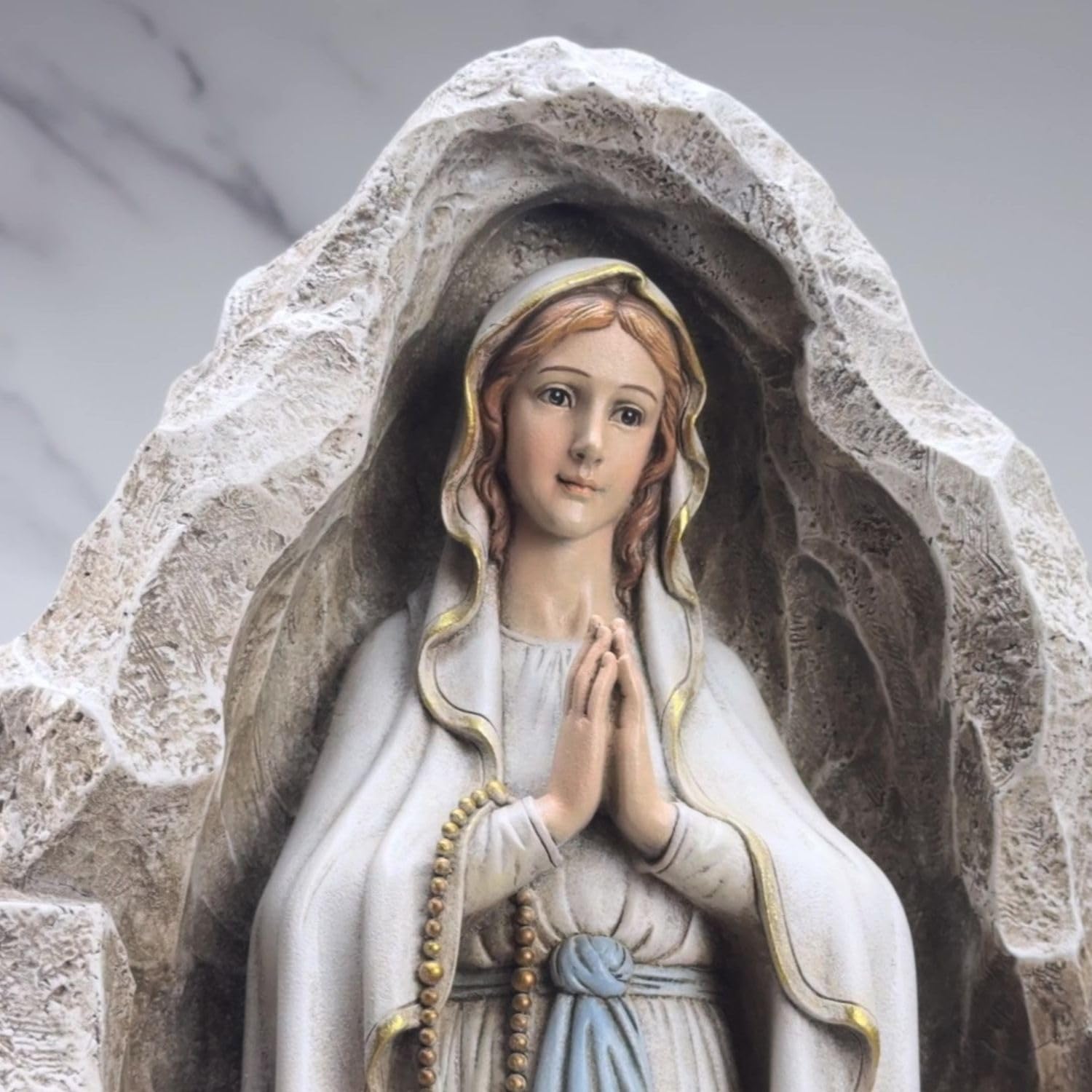 Grace4Joy - Statua della Madonna di Lourdes, statua della Vergine Maria cattolica da 45,7 cm, decorazione da giardino cattolica, scultura della grotta di Nostra Signora di Lourdes, per casa, cortile