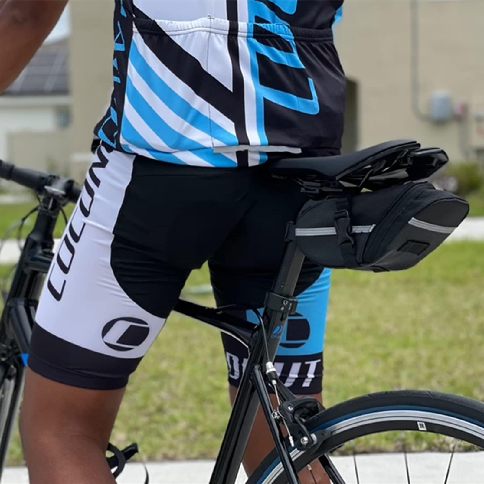 Chumxiny Kit di riparazione per biciclette, kit di riparazione pneumatici per bici contiene 16 in 1 attrezzo, mini pompa da 120 psi, kit di patch per pneumatici per bicicletta, utilizzato per mountain bike e bici da strada.