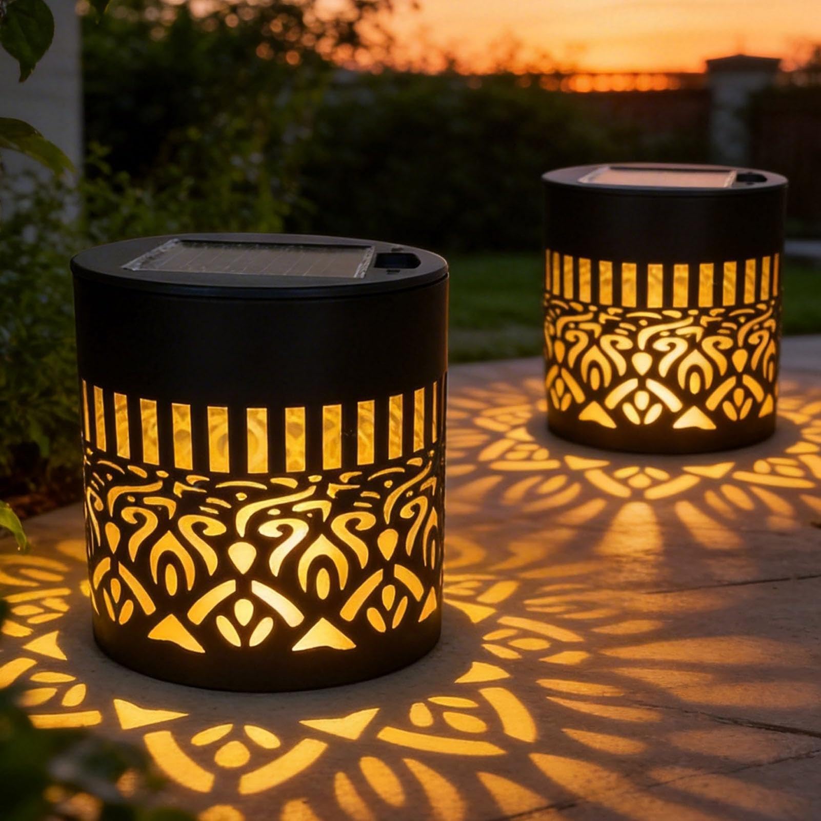 Vasedre Mandala Solar Lights Outdoor Garden, Waterproof Metal Fence Lights Solar Powered, 3.35 Inch Wall Art Light for Garden Post Patio Backyard Yard Fence Wall Decor (2Pcs)