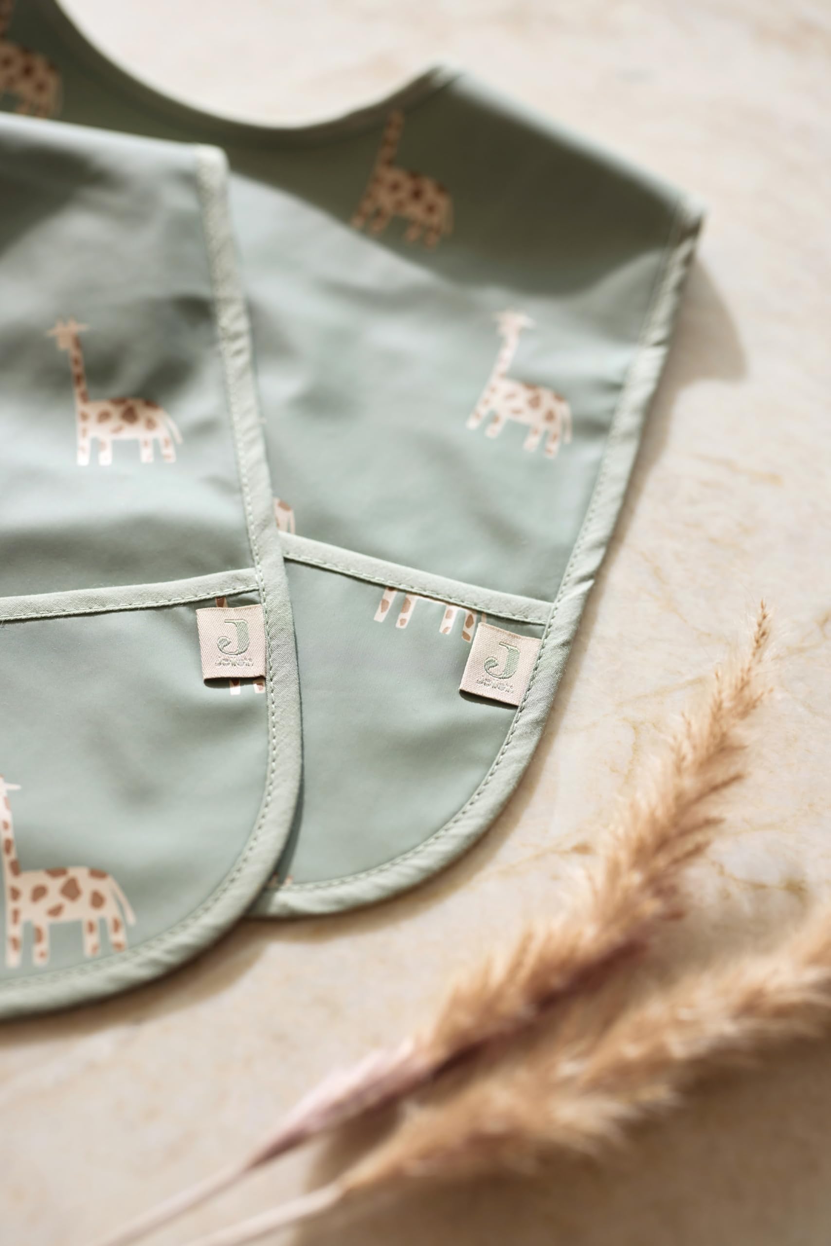 Jollein Jungle Jambo 029-864-67090 Bib Waterproof Set of 2 Green, 40x29 cm - Image 4