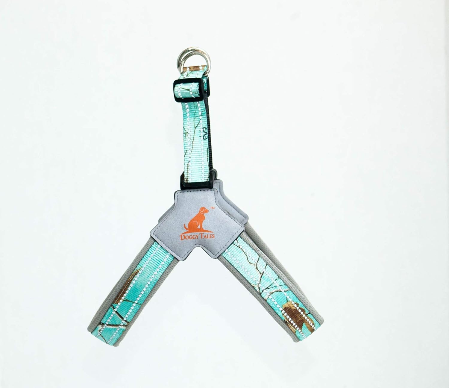 Doggy Tales™ Realtree® Step in V Dog Harness (Medium, Realtree® Sea Glass™)
