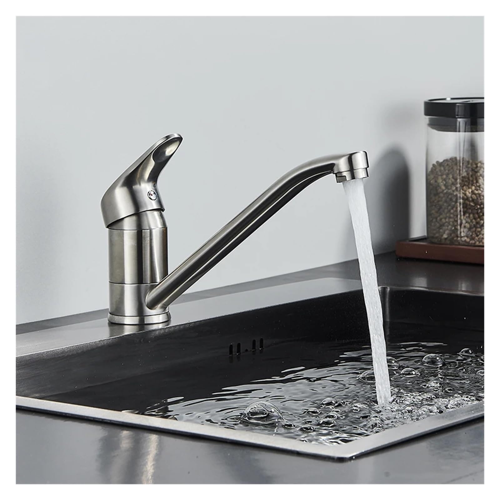 Robinet d'évier de cuisine en nickel brossé avec bec long rotatif et mitigeur chaud froid