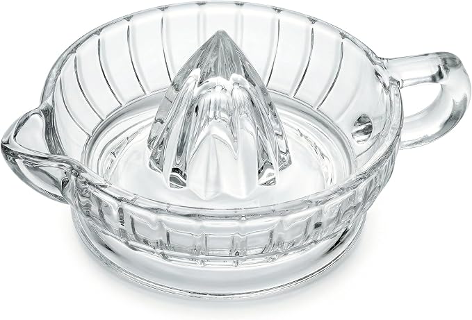 Citrus Juicer Reamer With Handle And Pour Spout
