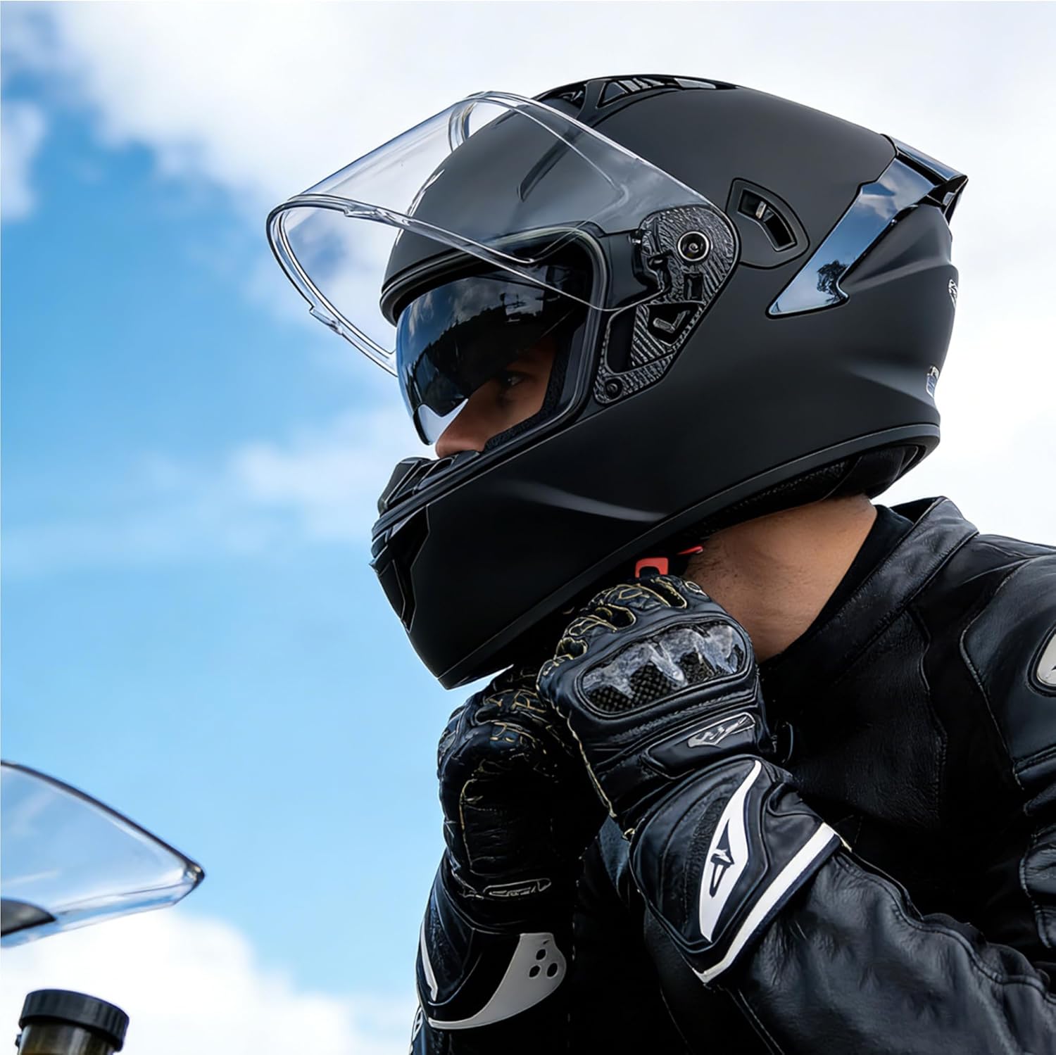 VCOROS Full Face Dual Visor Motorcycle Helmet for Adults Motorbike Street Bike Racing Helmets X9 DOT Approved with Black Visor - Image 5