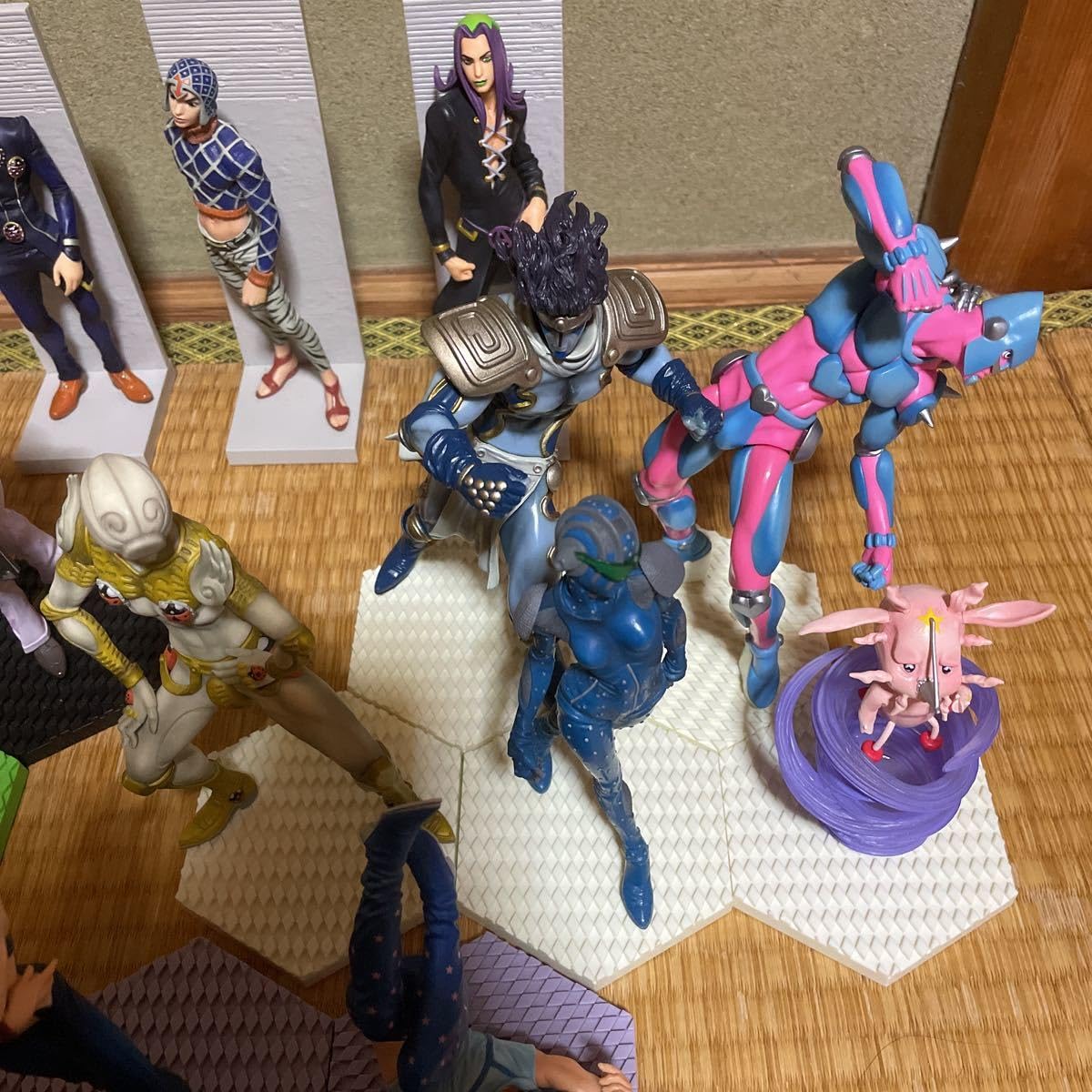 Amazon.co.jp: ジョジョの奇妙な冒険 DXコレクション ジョジョ 