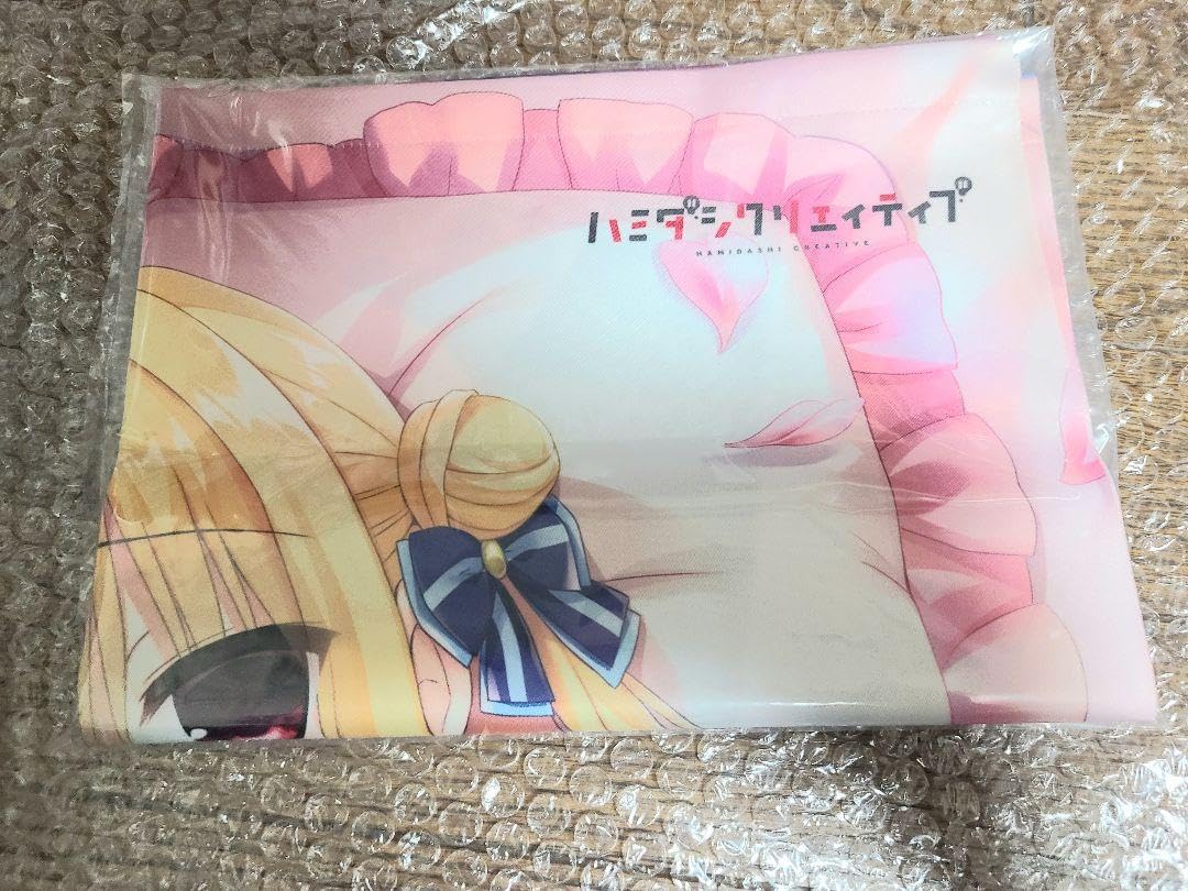 ハミダシクリエイティブ&凸Wパック店舗特典タペストリー和泉妃愛