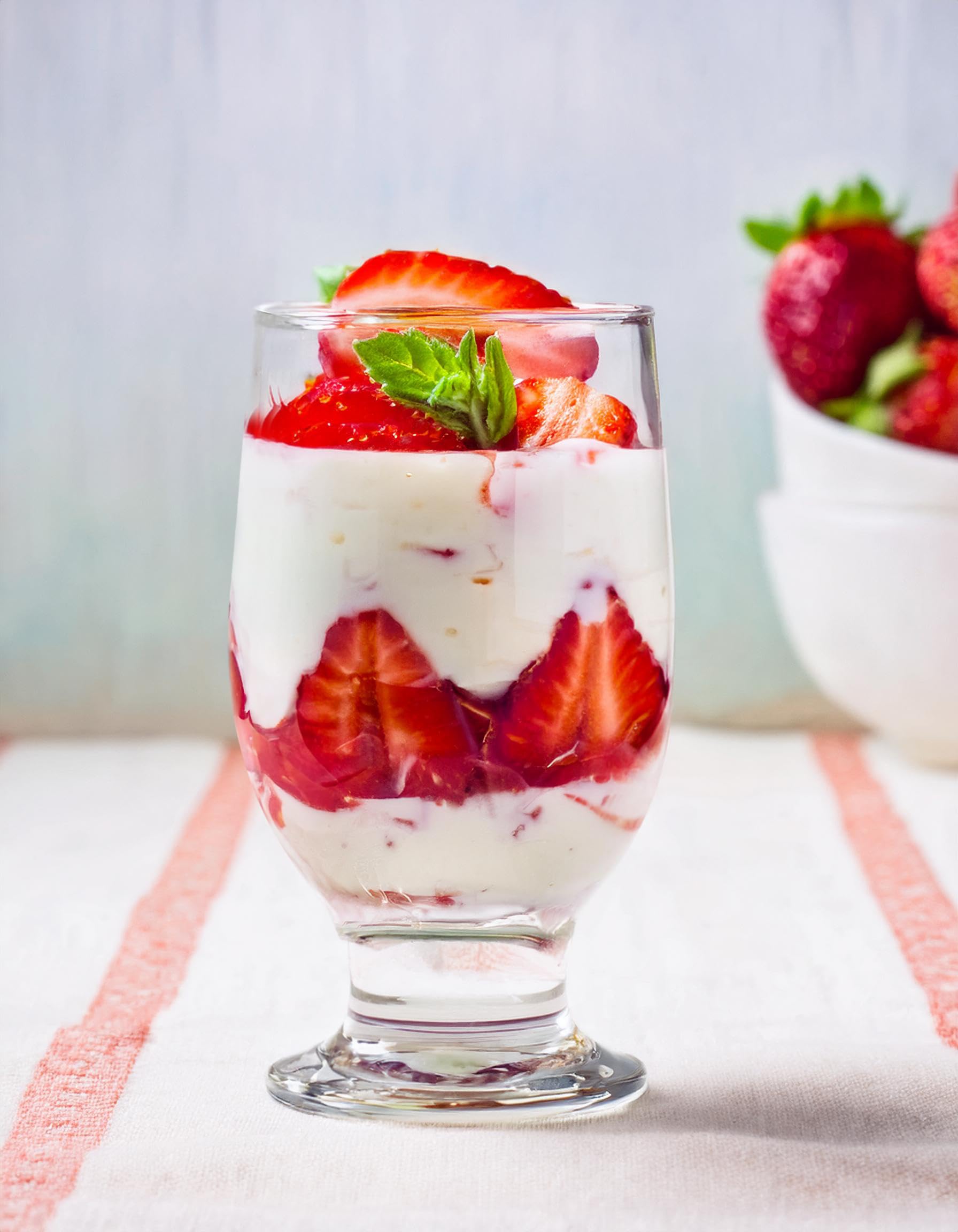Verrines En Verre Dessert Coupe Glace En Verre Glasmark KROSNO 1992 Lot De 4 Tasses U00e0 Glace En Verre De 150 Saladier Avec Couvercle Verrine En Verre