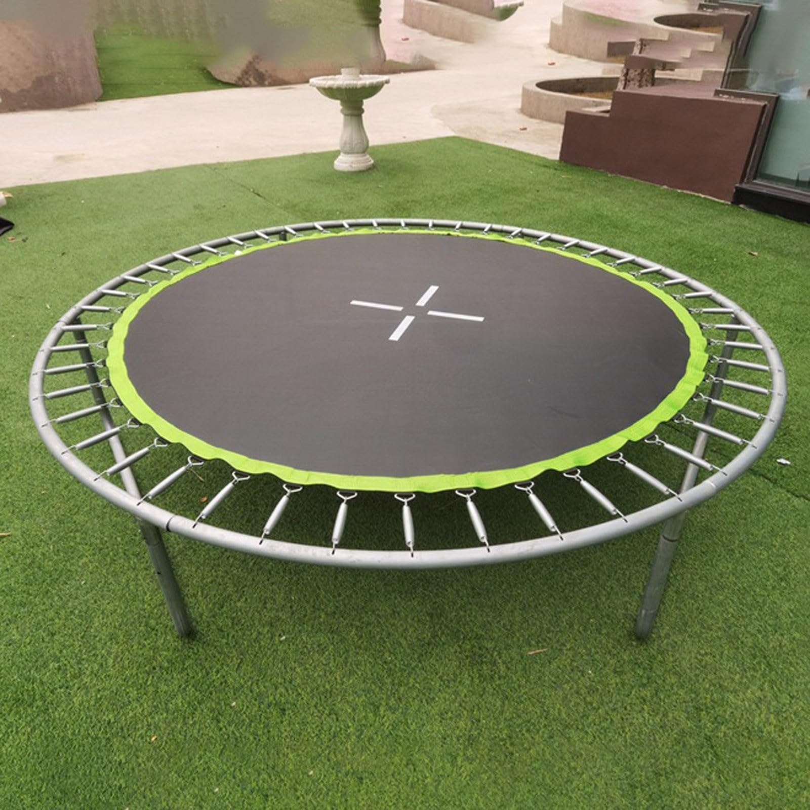Tappeto elastico per bambini per il divertimento all'aria aperta, il tempo libero attivo, il tessuto robusto favorisce il movimento e la coordinazione dei bambini