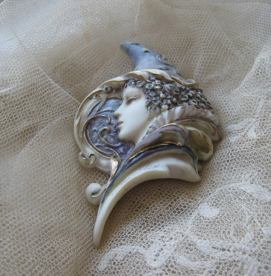 「アール・ヌーヴォー」時代のお人形　ピエロのような雰囲気 アール・ヌーヴォー」時代のお人形 ピエロのような雰囲気 アール