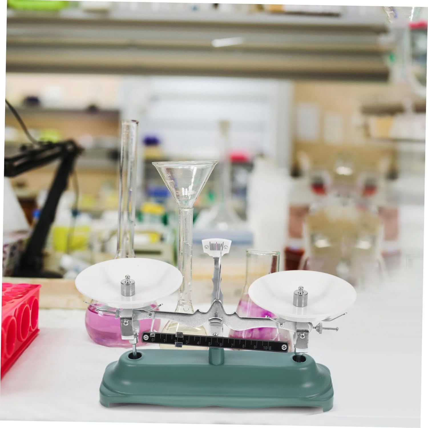 Laboratory Balance Scale with Pallet and Weights Capacity Scientific Beam Scale for Physics and Chemistry Teaching Precise Mechanical Tool for Student Experiments
