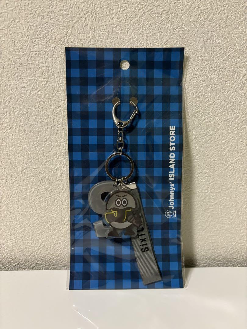 Amazon.co.jp: SixTONES ISLAND STORE キーホルダー : おもちゃ
