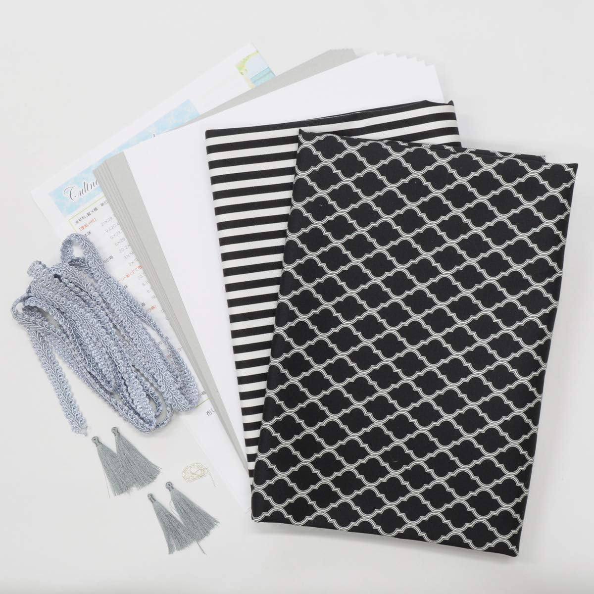 Amazon 有輪 カルトナージュ ソーイングボックス キット レシピ付 ブラック 裁縫道具セット 通販