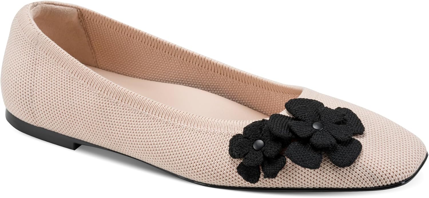 Karl Lagerfeld Womens Zundro Ballet Flat with Flower Details