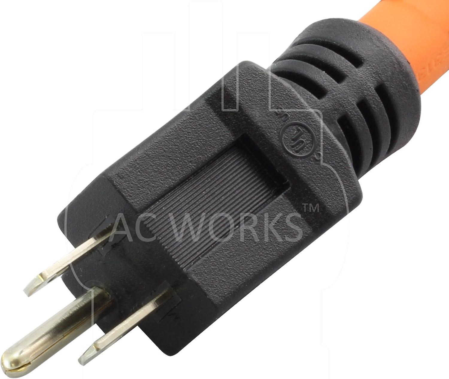 AC WORKS Locking Adapter Household 15Amp 5-15P Plug to Locking 20Amp L5-20R Female Connector (Flexible)