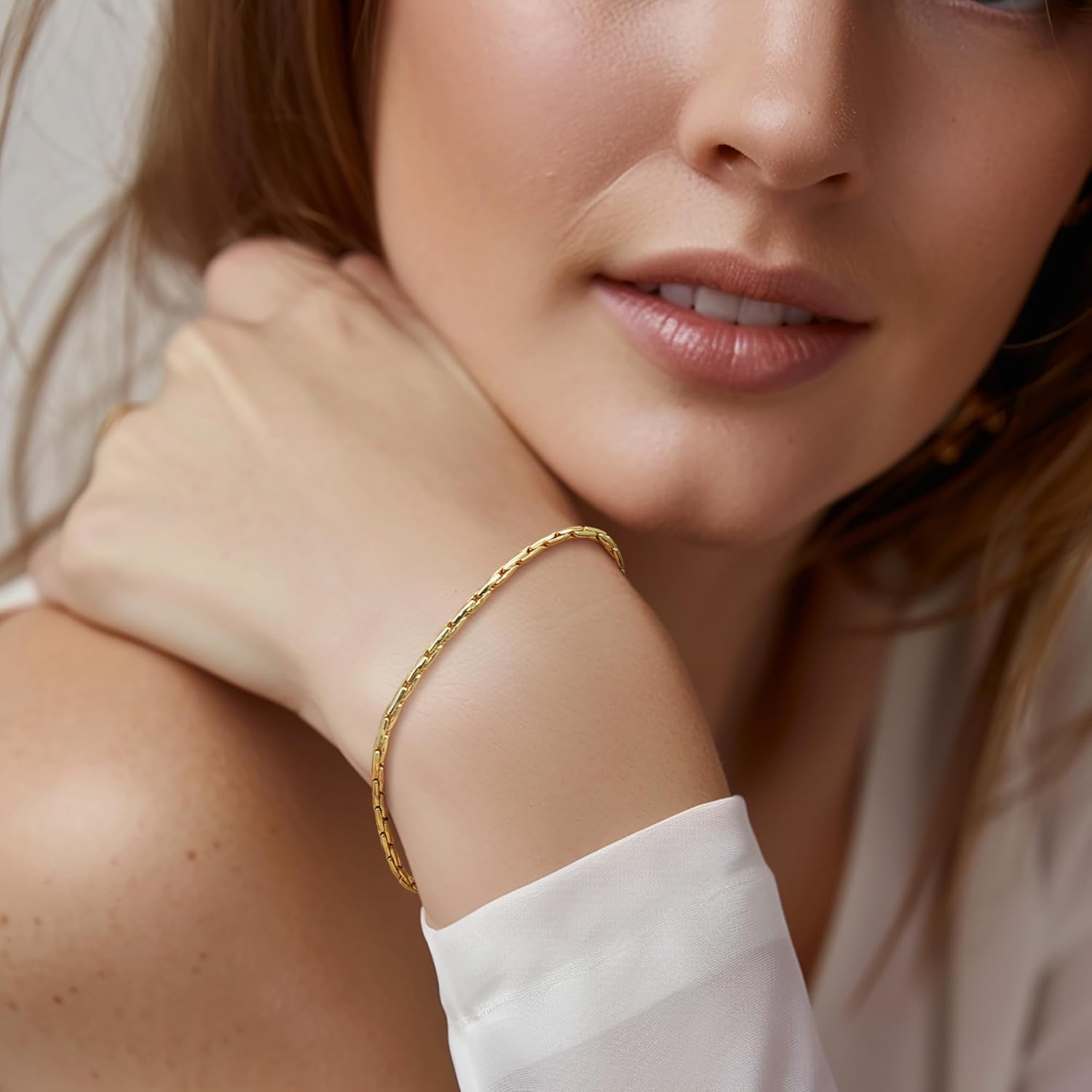 14K Gold Bracelets for Women Gold Bracelets for Women Delicate Link Chain Bracelet for Men Available in 5 Sizes (6.5, 7, 7.5, 8, 8.5in) - Image 2