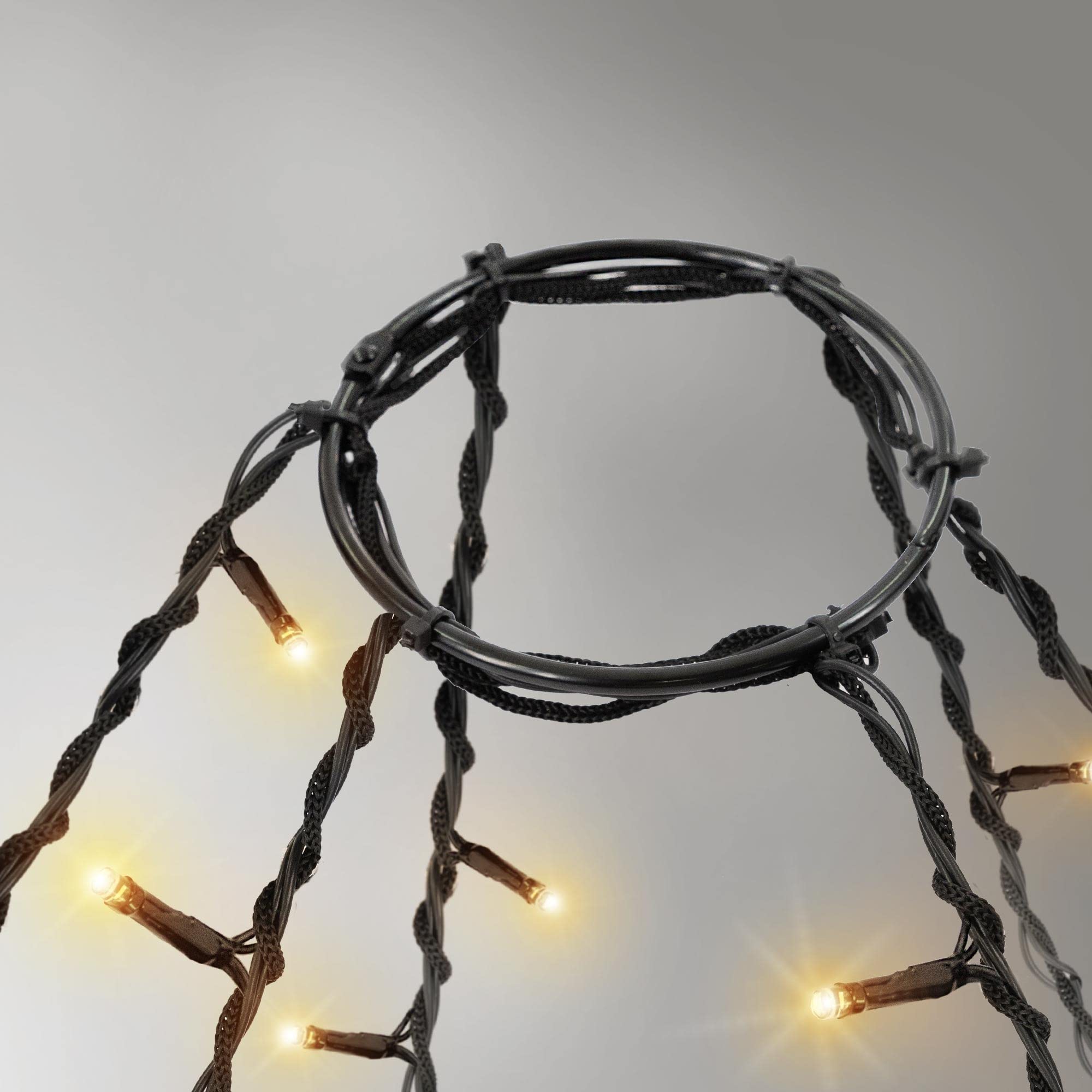 ECD Germany Fahnenmast Lichterkette, 10 Stränge à 8 Meter mit 360 LED in Warmweiß für Bäume, inkl. 10 Heringen und 10 Kabelbindern, Schwarz, IP44, Außen, Fahnenstangen Beleuchtung Außenbeleuchtung