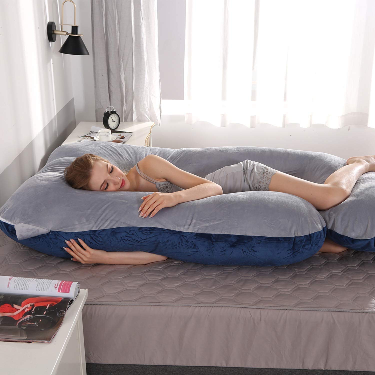Elover Coussin de grossesse en forme de U pour femme enceinte avec housse en velours remplaçable et lavable Taille 152,4 cm (bleu-gris, velours)