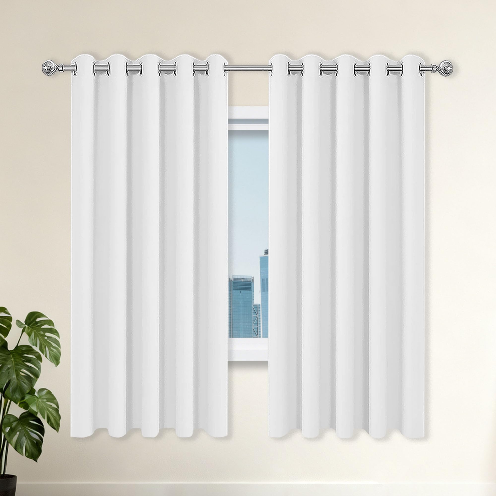 Rideau occultant thermique pour chambre blanc satiné à oeillets 400x200