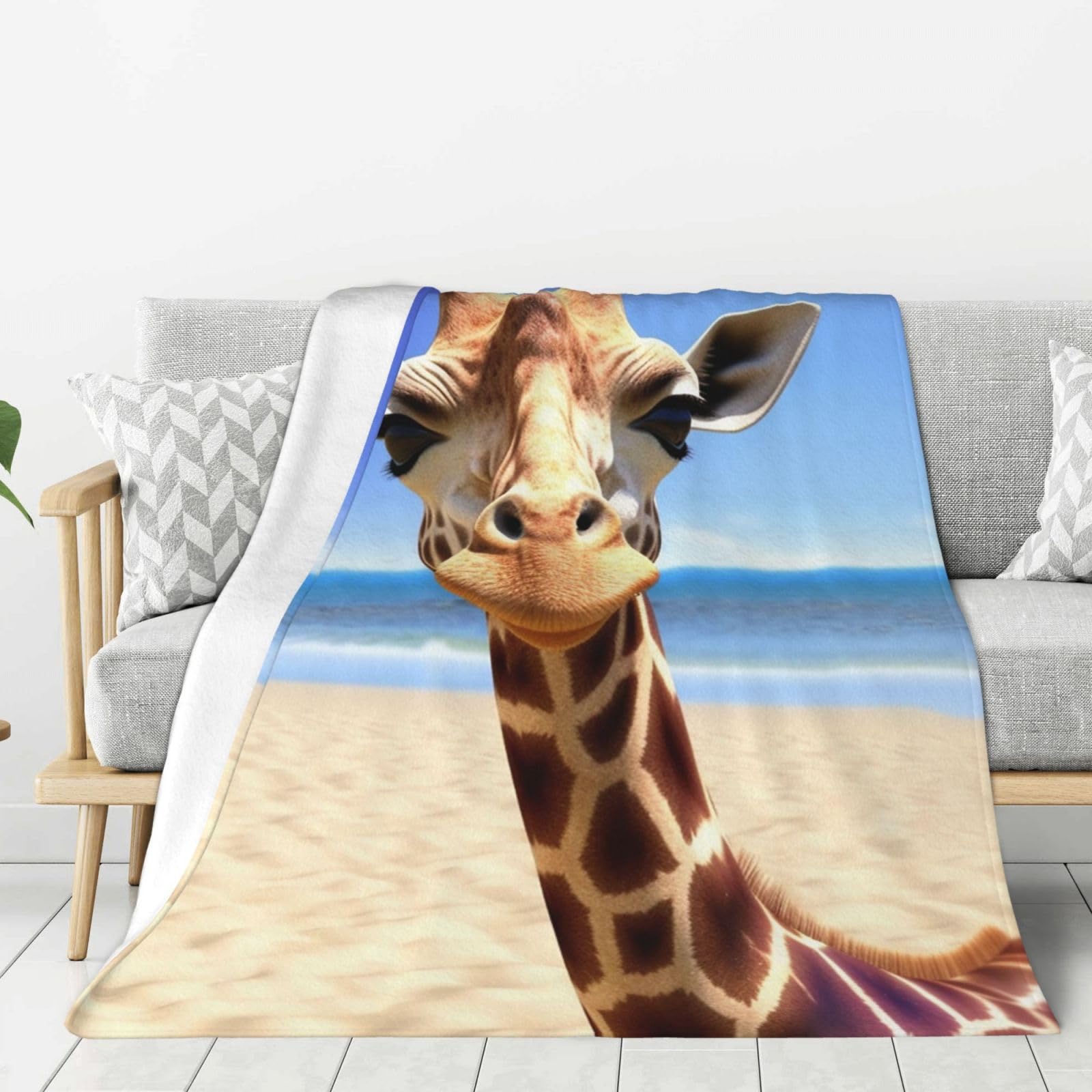 Beach Giraffe Throw Blanket Plush Flannel Fleece Blanket, Soft Lightweight Cozy Blankets 80"X60" for Bed Couch Sofa Travel