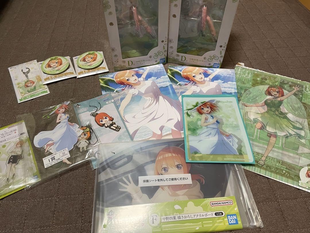 五等分の花嫁 中野四葉 缶バッジ アクスタ 一番くじ Amazon.co.jp: 中野四葉 売り 一番くじ 五等分の花嫁 フィギュア