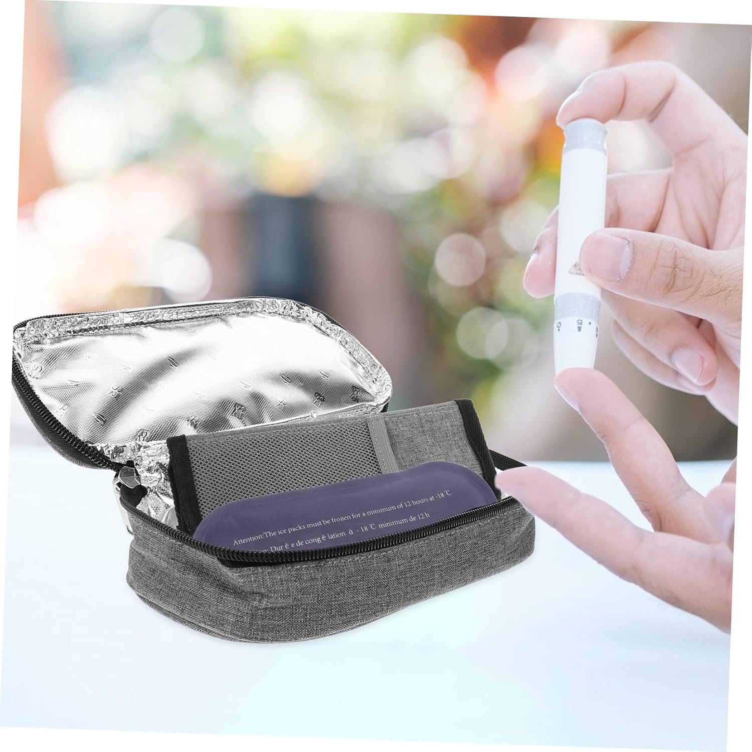 KOMBIUDA Insulin Refrigerated Box Cooler Hard Shell Portable Cooler Bag Insulated Bag