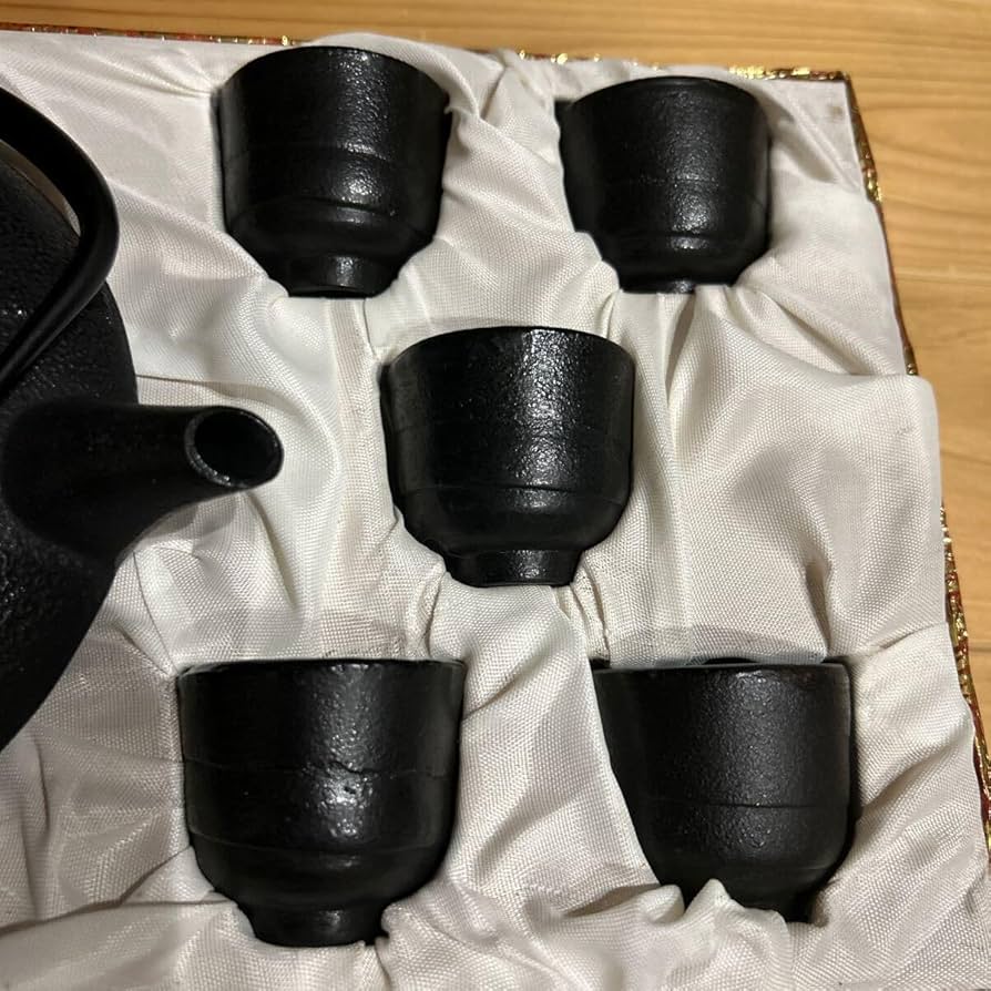 箱あり 未使用品！ 三国かっぱ　南部鉄器　南部特製　鉄瓶　おちょこ　平型　急須 箱あり 未使用品！ 三国かっぱ 南部鉄器 南部特製 鉄瓶 おちょこ