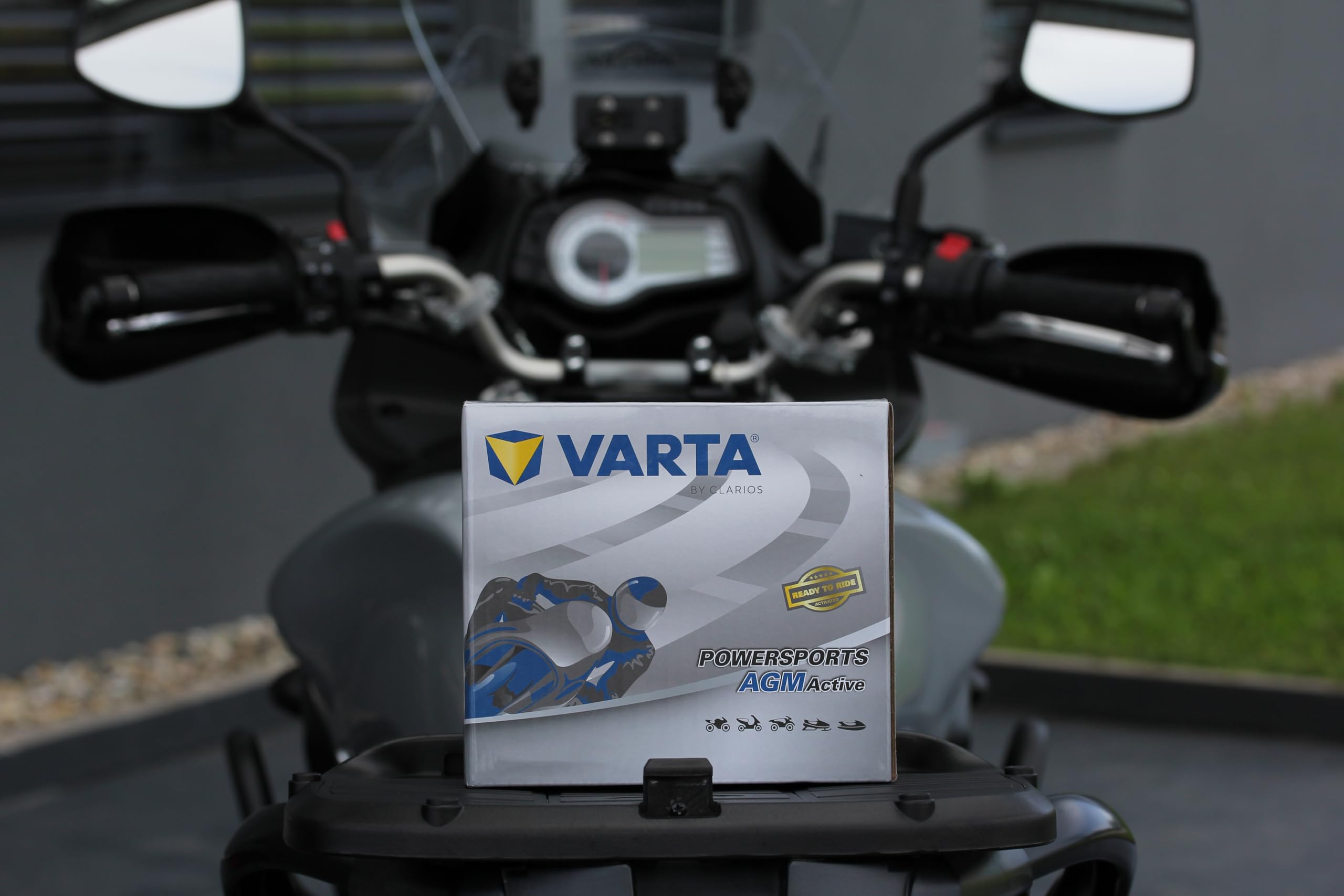 VARTA Motorradbatterie 6 Ah 100 A 130 mm Powersports Active AGM wartungsfrei